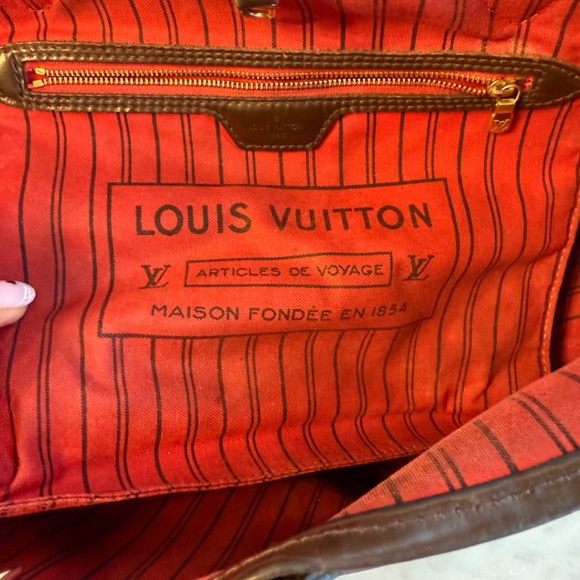 Louis Vuitton Neverfull PM Damier Ebene Brown Coated Canvas with Red Tote Bag - Picture 7 of 10